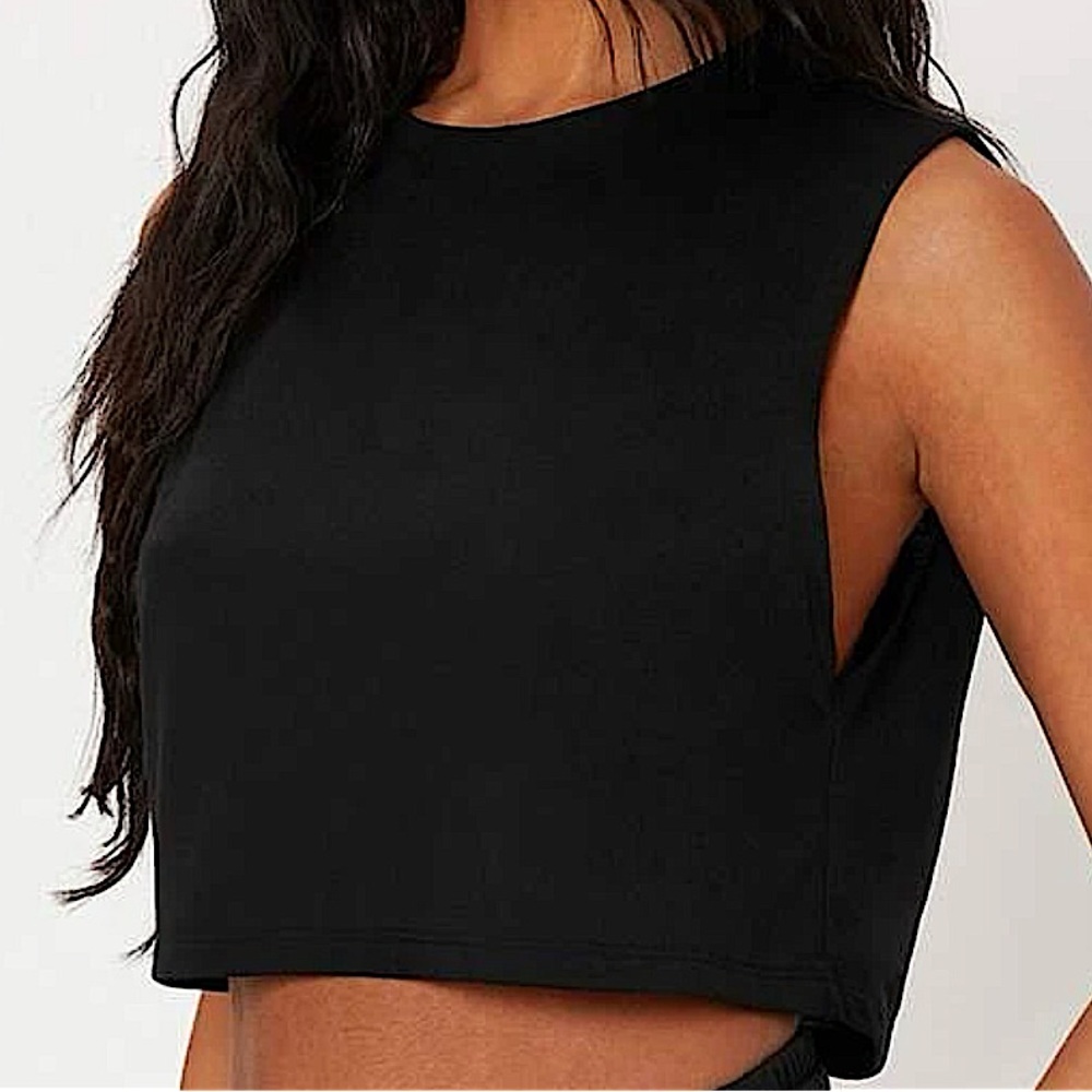 *NEW* Crop Tank